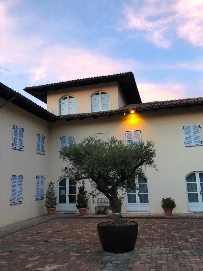 Agriturismo La Casa In Collina Resort Canelli